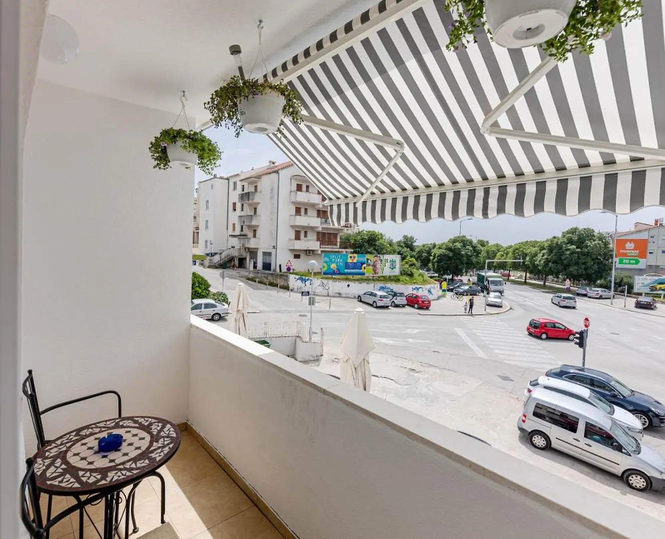 House Niko M With 6 Apartments Split Chorwacja